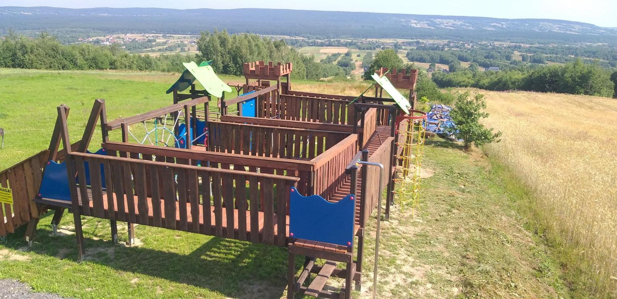 Noclegi U Banysia W Sercu Gor Swietokrzyskich Farm stay *